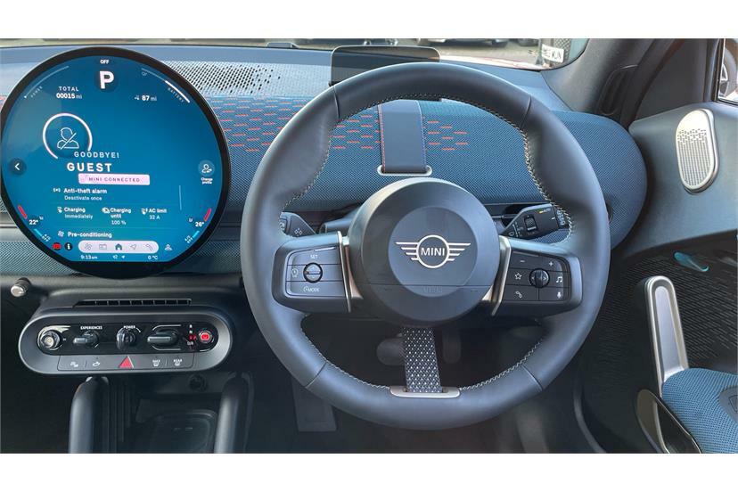 Mini Aceman 135Kw E Exclusive 43Kwh AX75HNG Red #5