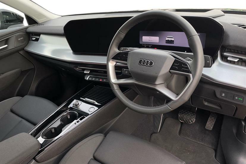 Audi Q3 1.5 E-hybrid Sport S Tronic MJ75YMR Black #6