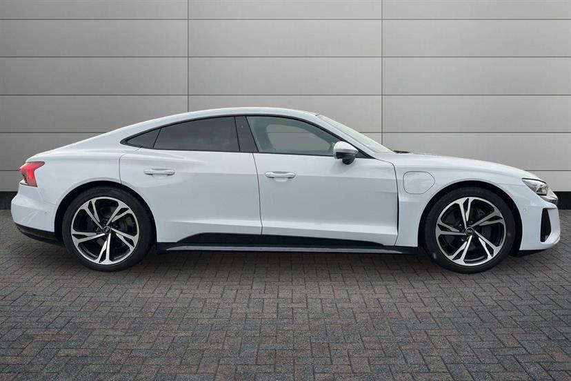 Audi E Tron GT 390Kw Quattro 93Kwh Cs Plus RJ72GWL Grey #4