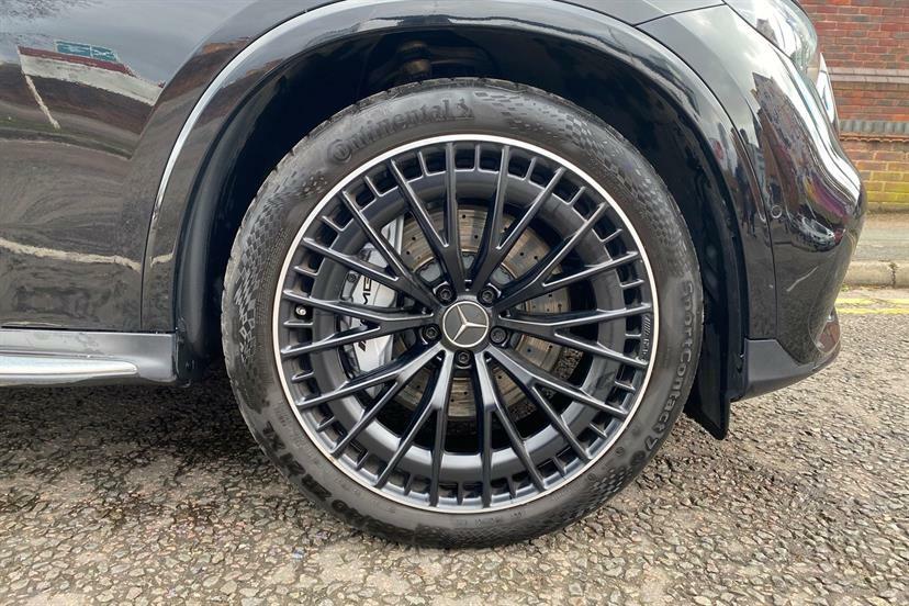 Mercedes-Benz GLC Class 43 4Matic Night Edition Premium Plus KS74XCY Black #4