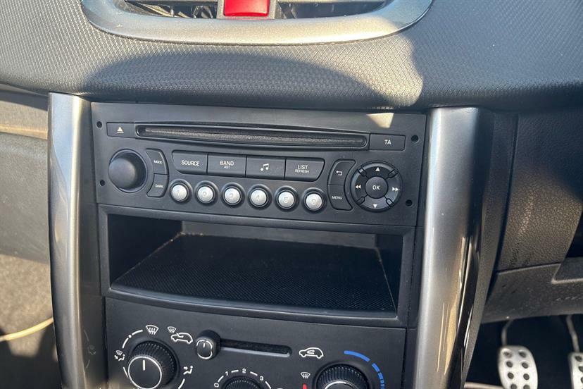 Peugeot 207 1.6 Vti Active Black #18
