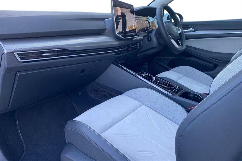 Volkswagen Golf 1.5 Tsi 204 Style Ehybrid Dsg White #2