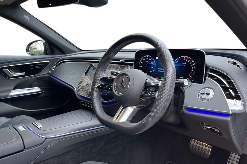 Mercedes-Benz E Class E300e Urban Edition 9G-tronic KT74CCN White #5