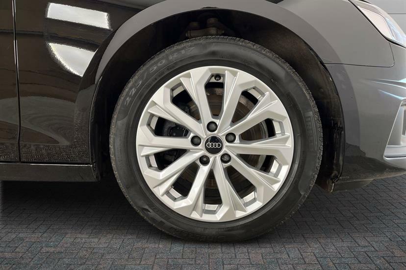 Audi A4 35 Tdi Technik S Tronic Black #5