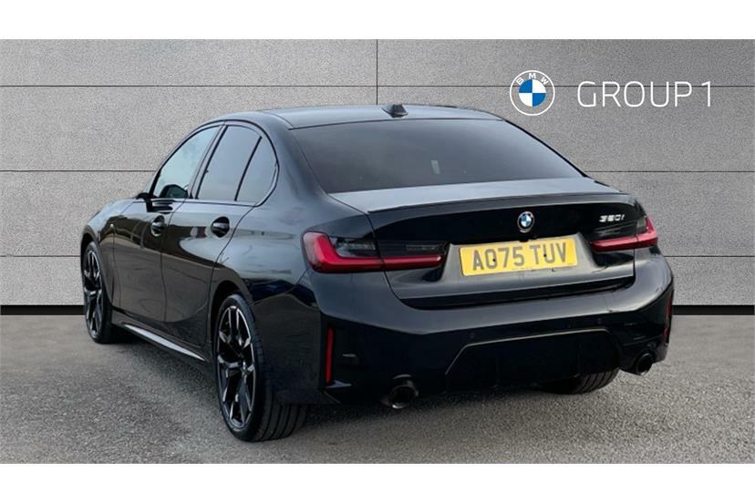 BMW 3 Series 320I M Sport Step AO75TUV Black #2