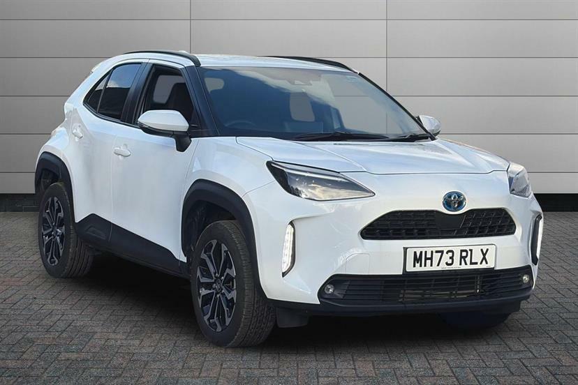 Toyota Yaris Cross 1.5 Hybrid Design Cvt White
