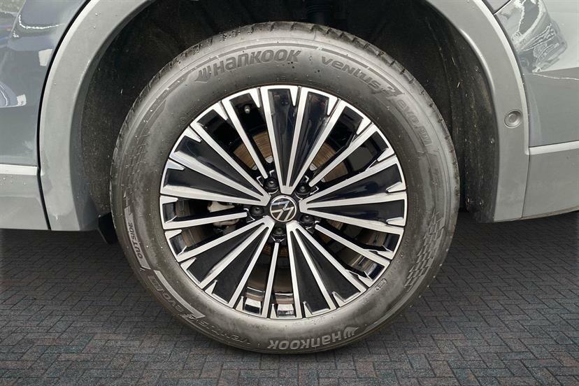 Volkswagen Tiguan 1.5 Etsi 150 Match Dsg WJ75HLO Grey #5