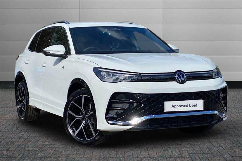 Volkswagen Tiguan 1.5 Etsi 150 R-line Dsg White