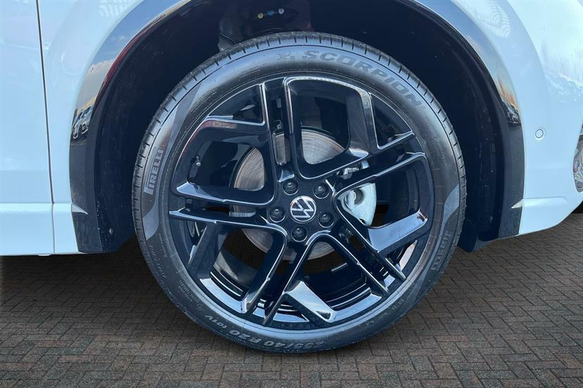 Volkswagen Tiguan 1.5 Etsi 150 R-line Dsg EF75NJO White #5