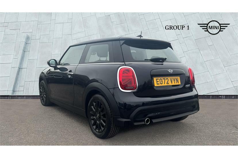 Mini Hatch 1.5 Cooper Classic EO72VYN Black #2