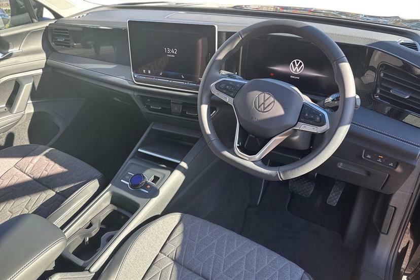 Volkswagen Tiguan 1.5 Etsi 150 Match Dsg GD75NYU Black #6