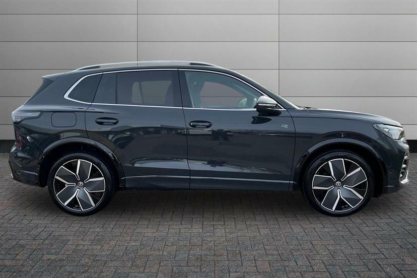 Volkswagen Tiguan 1.5 Etsi 150 R-line Dsg GF75LNW Grey #4