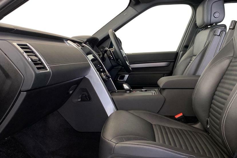 Land Rover Discovery 3.0 D350 Dynamic Se AO25SXT Black #3