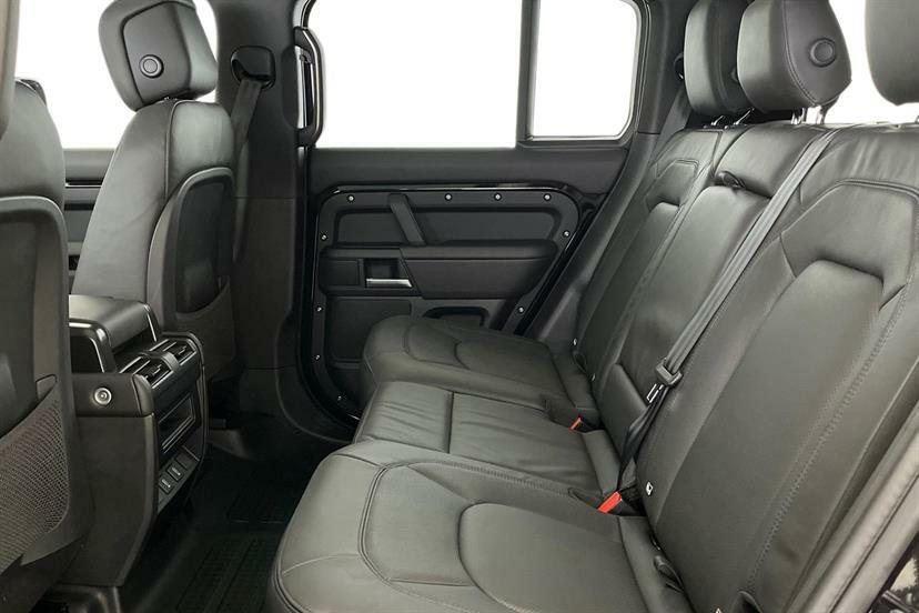 Land Rover Defender 110 3.0 D350 X-dynamic Hse 110 LV75HPY Black #4