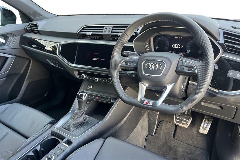 Audi Q3 35 Tfsi Black Edition S Tronic 20 Alloy LM75ANF Blue #6