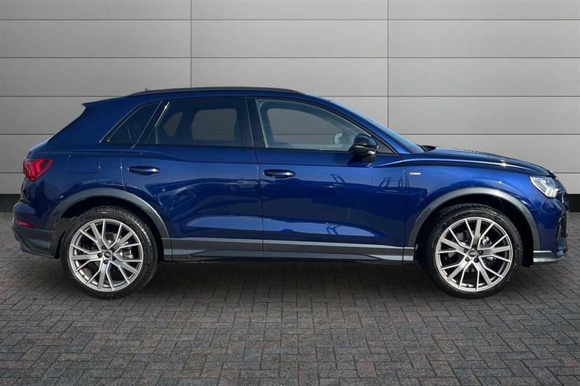 Audi Q3 35 Tfsi Black Edition S Tronic 20 Alloy LM75ANF Blue #4
