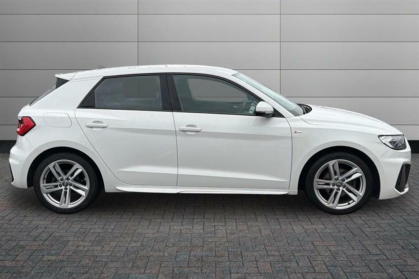 Audi A1 30 Tfsi S Line DG19YUT White #4