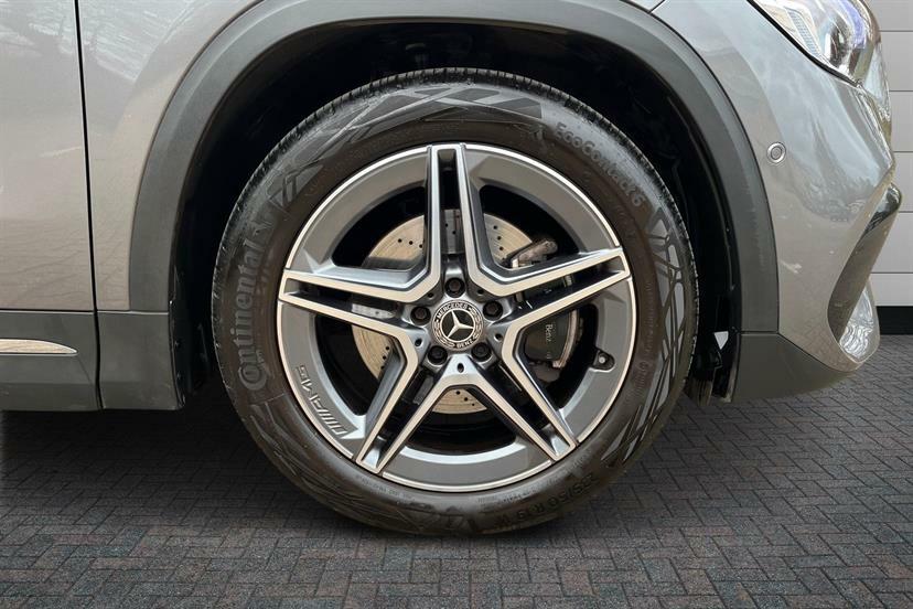 Mercedes-Benz GLA Class 200 Amg Line Premium CN22WRV Grey #4