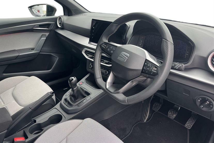 Seat Ibiza 1.0 Tsi 115 Fr Sport AX75JLO Black #6