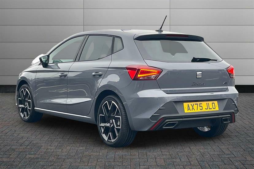 Seat Ibiza 1.0 Tsi 115 Fr Sport AX75JLO Black #3