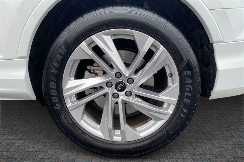 Audi Q7 50 Tdi Quattro S Line Tiptronic WT23EDV White #5