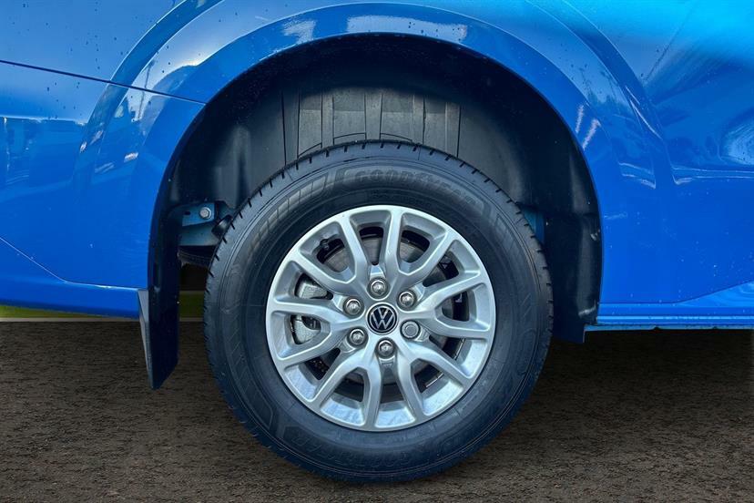 Volkswagen Transporter 2.0 Tdi 150 Commerce Pro Van PN75NCO Blue #5