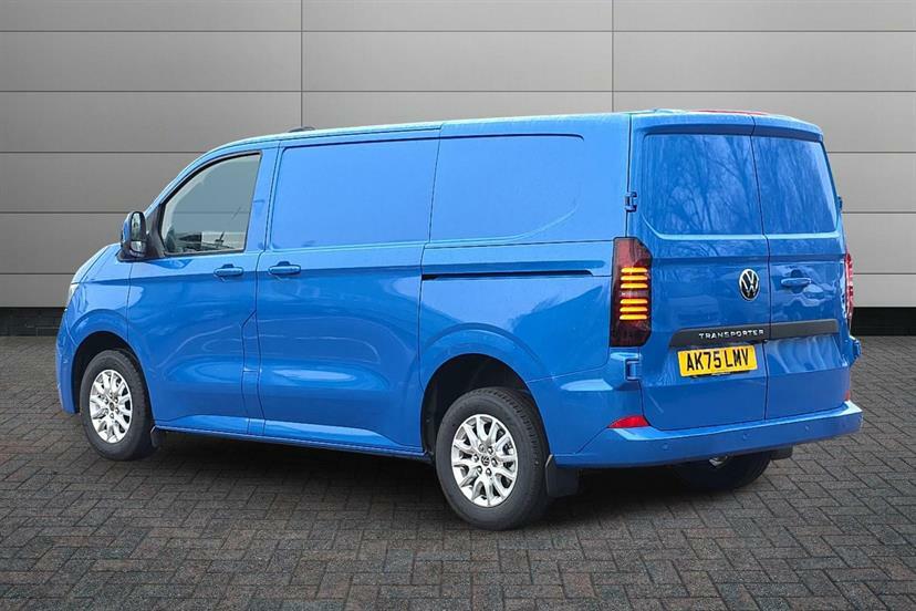 Volkswagen Transporter 2.0 Tdi 150 Commerce Pro Van AK75LMV Blue #3