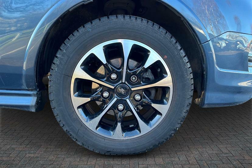 Ford Transit Custom 2.0 Ecoblue 185Ps Low Roof Dcab Sport Van YS71GHB Blue #6