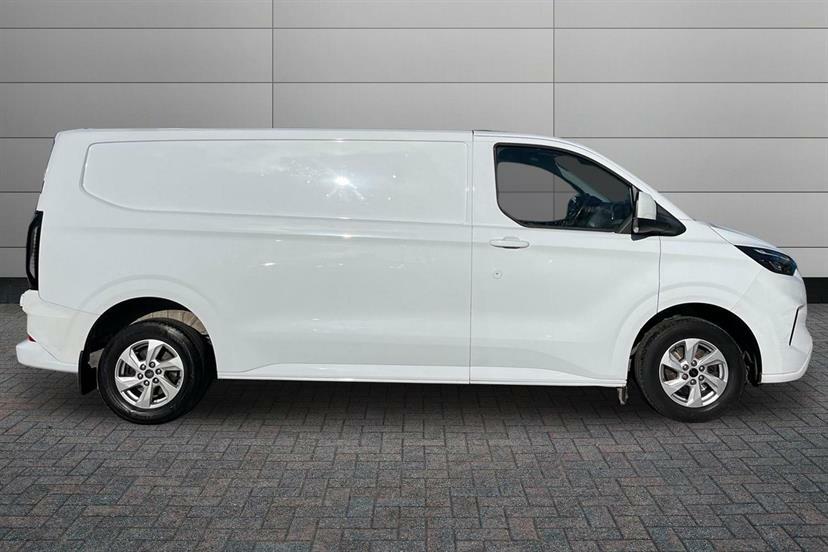 Ford Transit Custom 2.0 Ecoblue 136Ps H1 Van Limited WD73TXH White #5