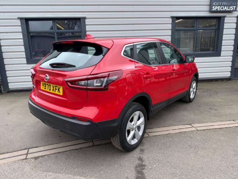 Nissan Qashqai 1.3 Dig-t Acenta Premium - 2020 70 YB70XFK Red #6