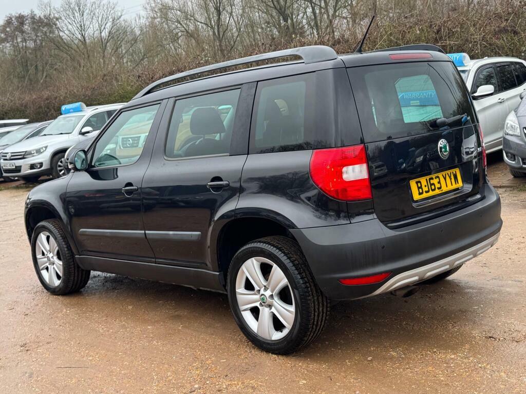 Skoda Yeti 1.2 Tsi Se Dsg Euro 5 Black #4