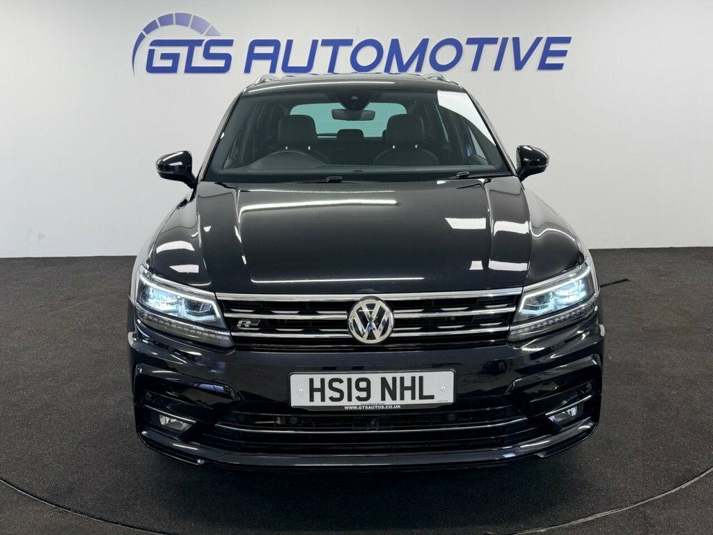 Volkswagen Tiguan Suv HS19NHL Black #6