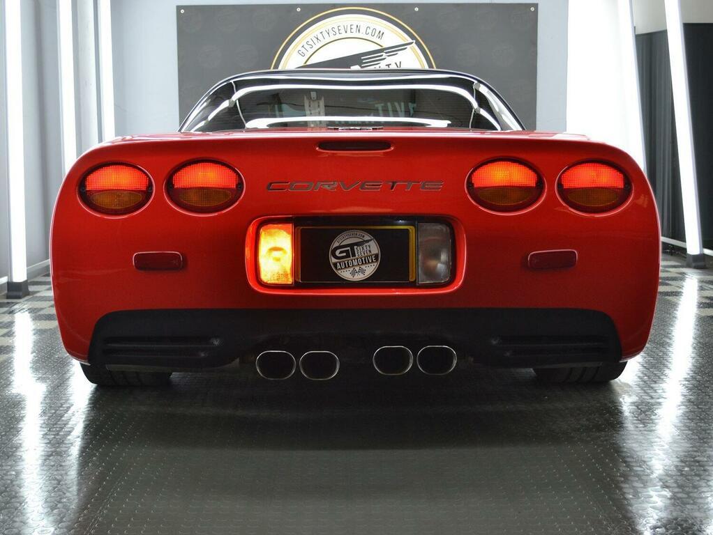 Chevrolet Corvette Chevrolet Gmc Corvette White #21