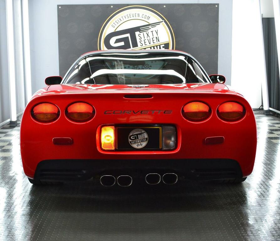 Chevrolet Corvette Chevrolet Gmc Corvette White #31