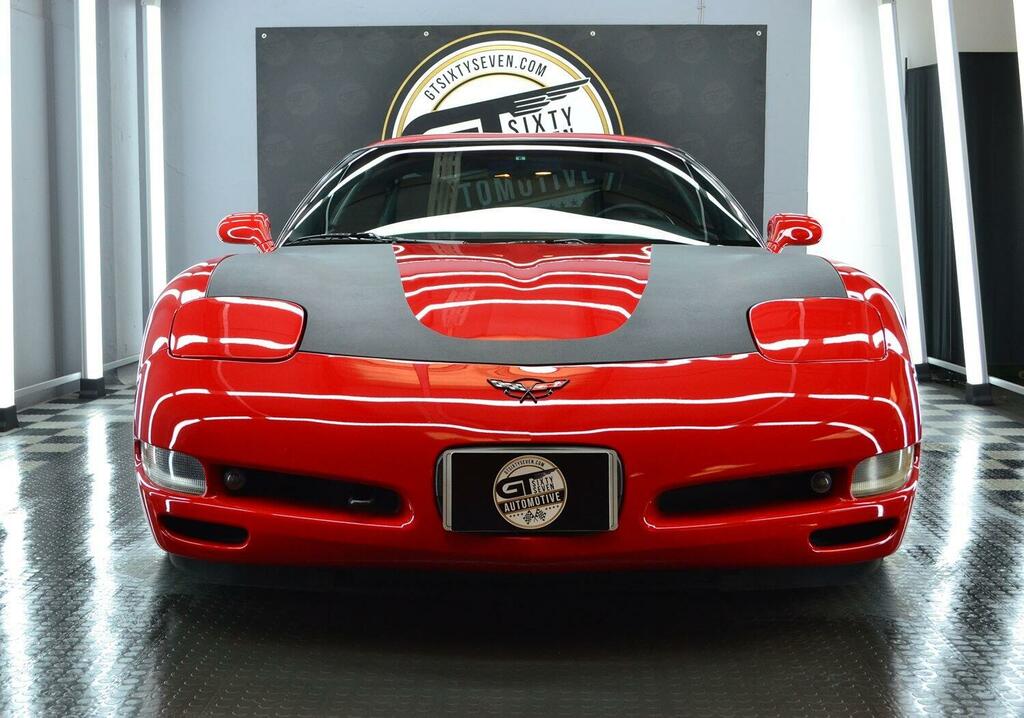 Chevrolet Corvette Chevrolet Gmc Corvette White #33