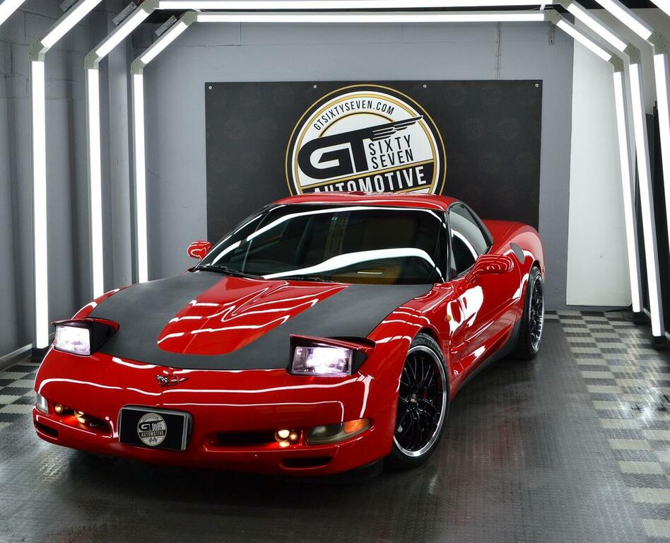 Chevrolet Corvette Chevrolet Gmc Corvette White #15