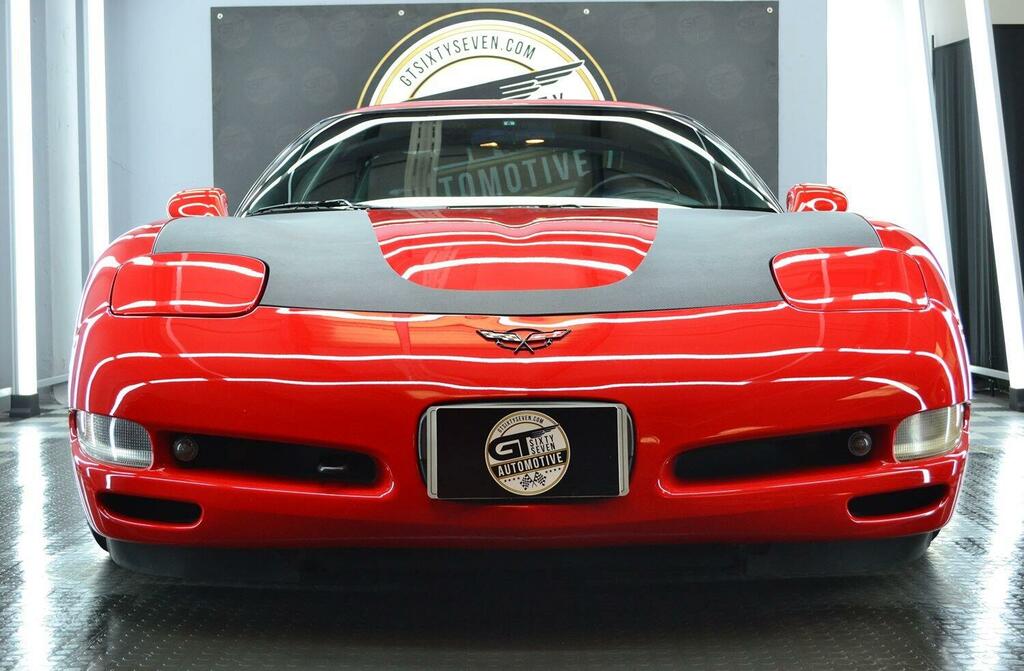 Chevrolet Corvette Coupe Red #5