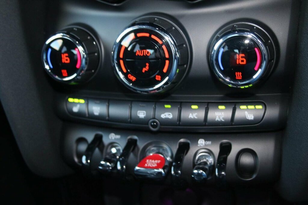 Mini Hatch Hatchback 2.0 Cooper S Exclusive Steptronic Euro 6 Black #5