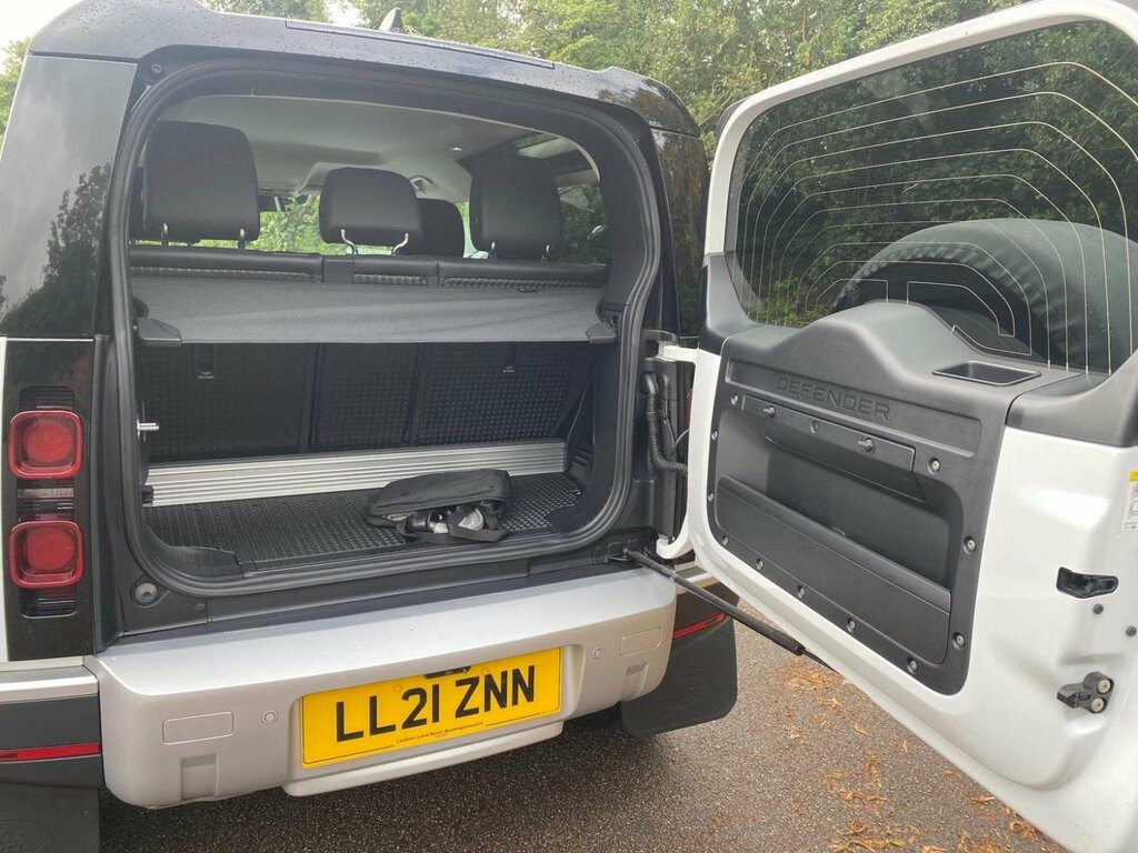 Land Rover Defender 90 Suv 2.0 P300 S 4Wd Euro 6 Ss 202121 White #6