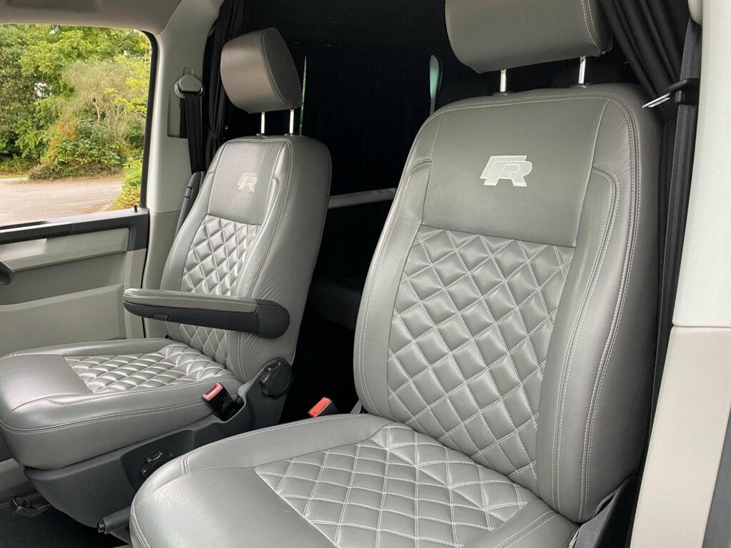 Volkswagen Transporter Combi Van 2.0 Bitdi T30 Bluemotion Tech Highline K White #4