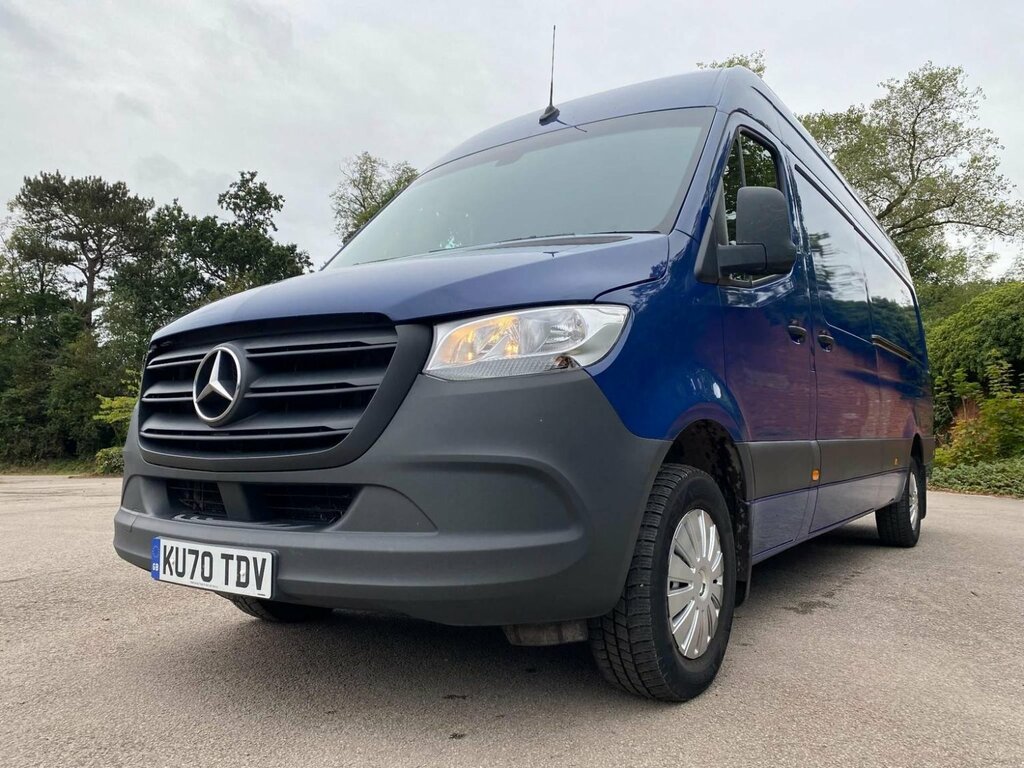 Mercedes-Benz Sprinter Panel Van 2.0 317 Cdi Progressive Rwd L4 H3 Euro 6 Blue