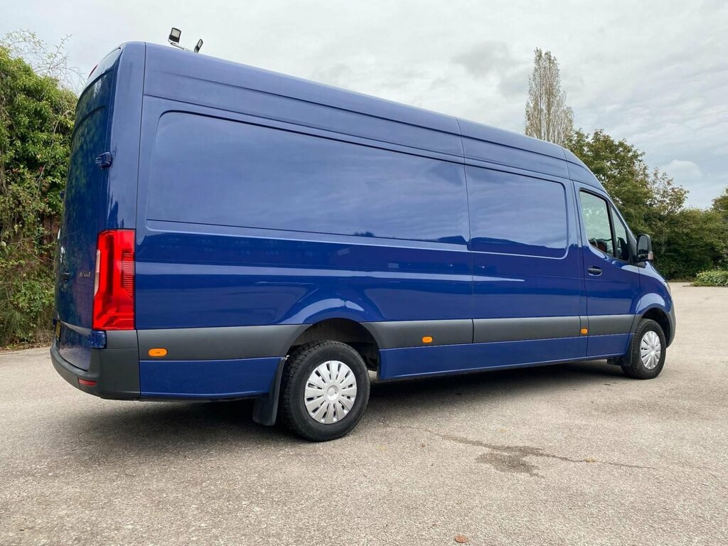 Mercedes-Benz Sprinter Panel Van 2.0 317 Cdi Progressive Rwd L4 H3 Euro 6 Blue #2