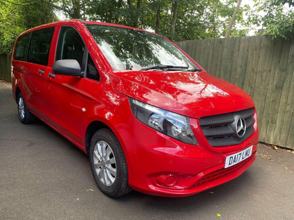 Mercedes-Benz Vito Minibus 2.1 114 Cdi Bluetec Select Tourer Rwd L2 E Red #2