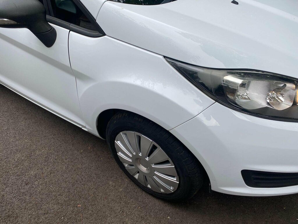 Ford Fiesta Car Derived Van 1.5 Tdci Panel Van 201515 FE15UBK White #3