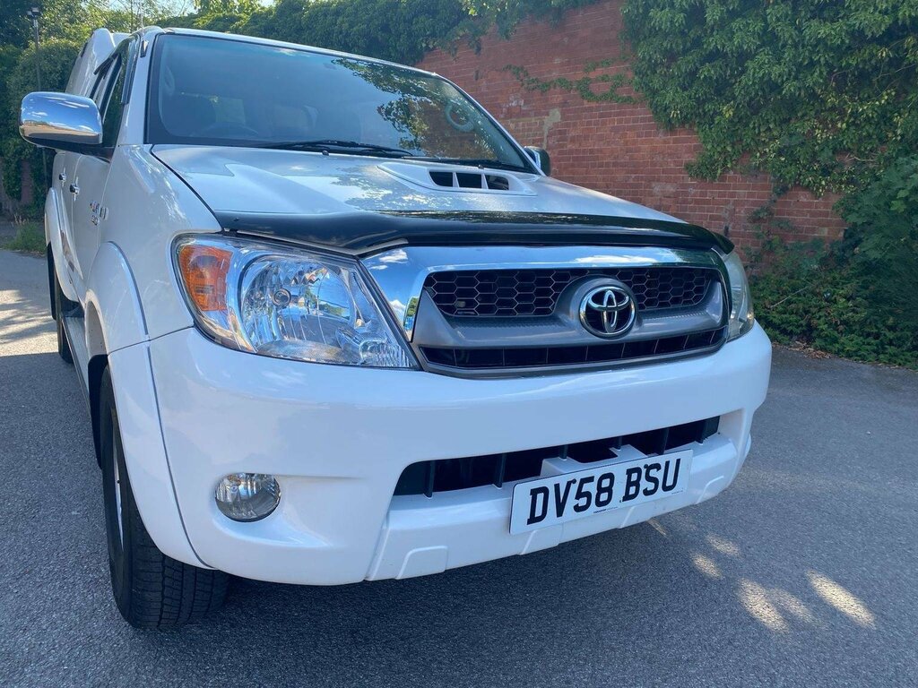 Toyota HILUX Pickup 2.5 D-4d Hl2 4Wd 200858 White #3