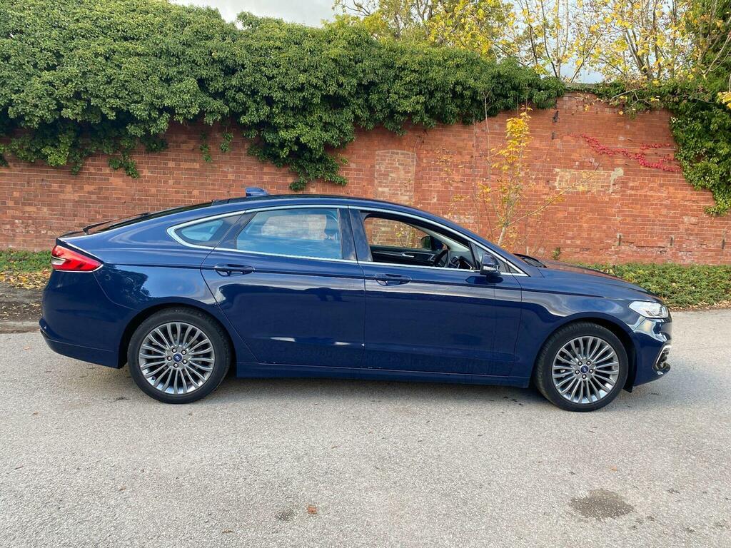 Ford Mondeo Hatchback 2.0 Ecoblue Titanium Edition Euro 6 Ss Blue #2