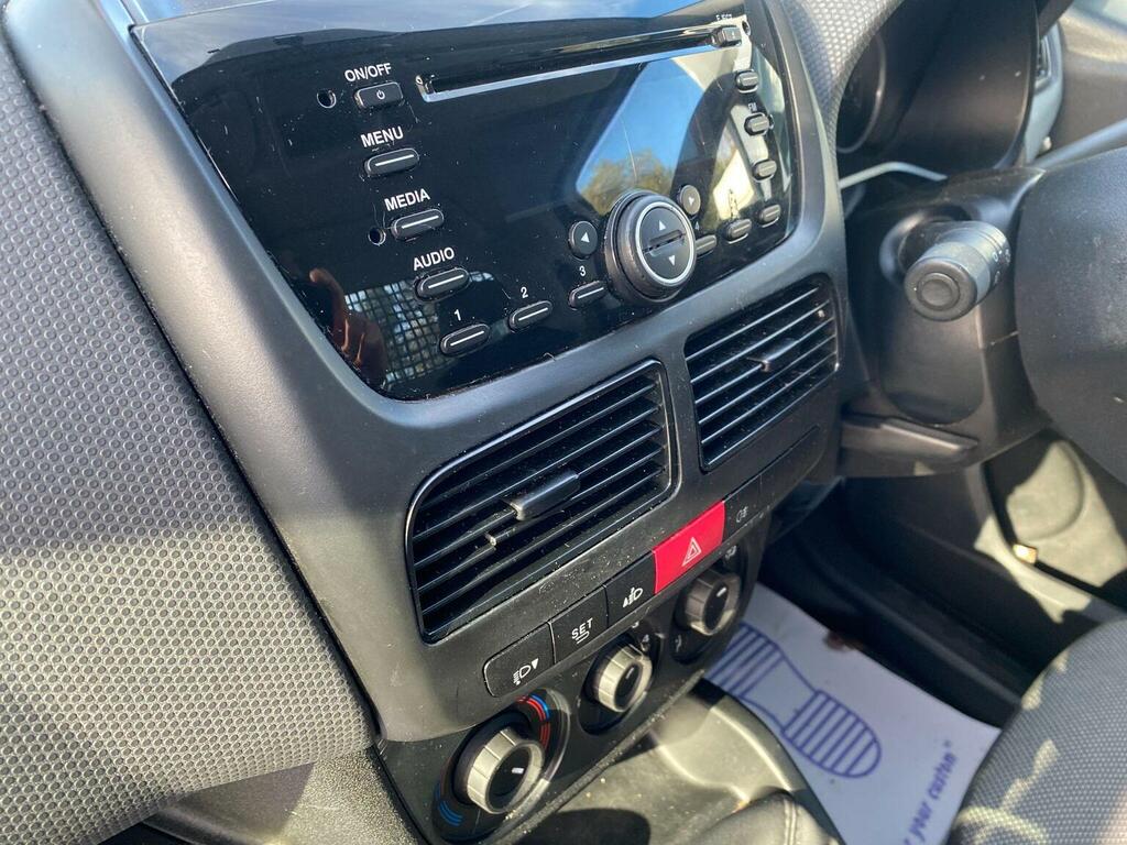 Fiat Doblo Dropside 1.6 Multijetii Work Up L2 Euro 6 Ss SJ71HTE White #6