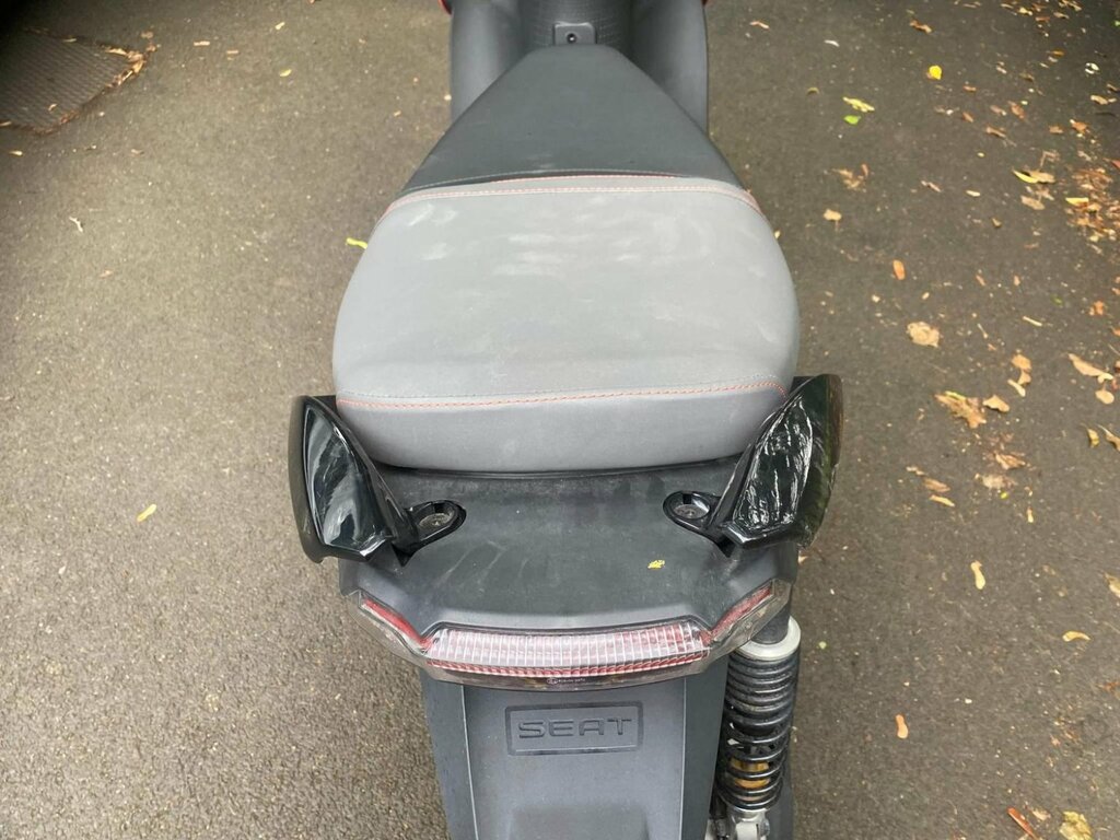 Seat  Scooter Escooter 125 202272 LR72SZD Red #2