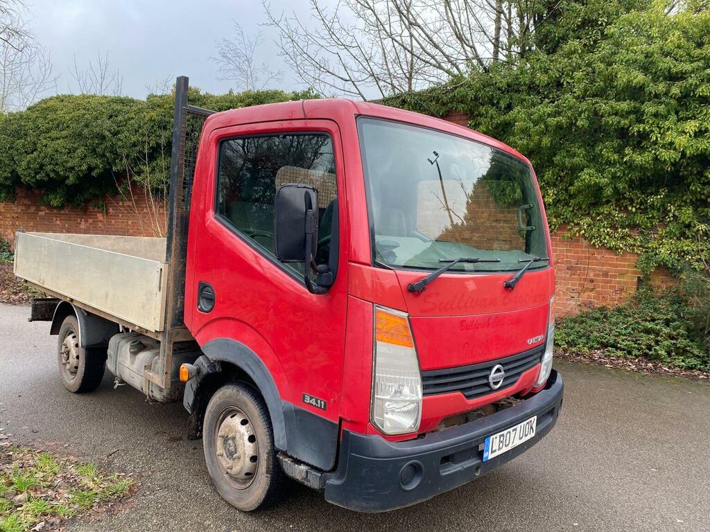 Nissan NT400 Chassis Cab 2.5 Dci 34.11 Basic L1 200757 Red #1