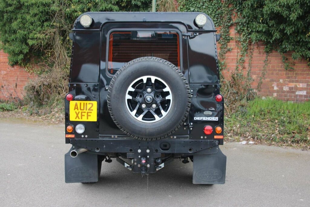 Land Rover Defender 110 Suv 2.2 Tdci Xs Utility Wagon 4Wd Mwb Euro 5 Black #2